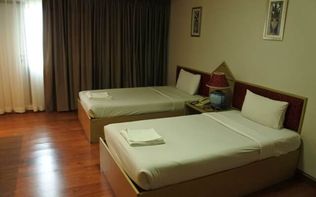 Supanich Railway Station