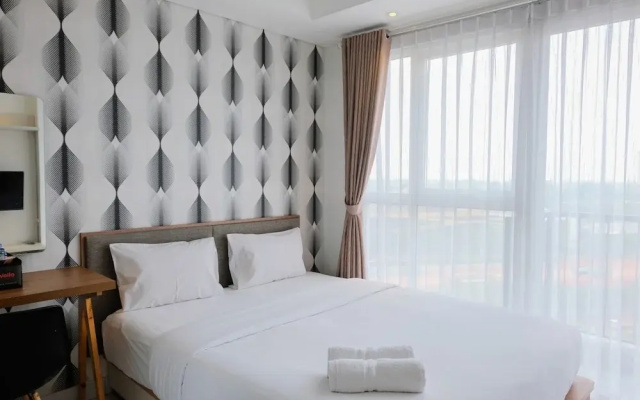 Homey and Comfy Studio Casa De Parco Apartment