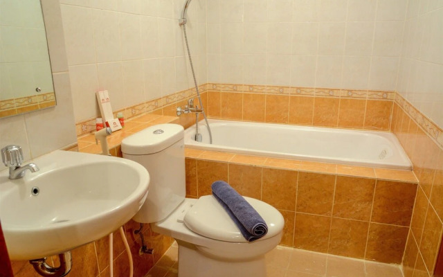 2 Bedrooms Grand Palace Apartment Kemayoran by Travelio