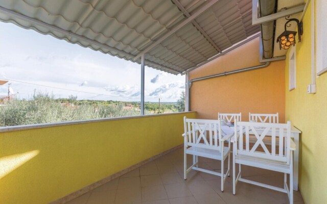 Amazing Home in Kastelir With Wifi and 2 Bedrooms