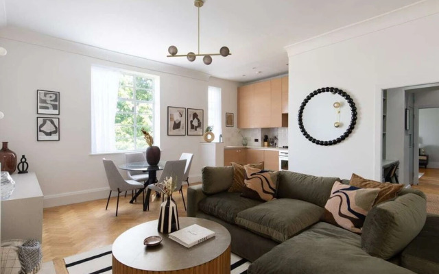 The Primrose Hill Hideaway - Modish 1bdr Flat