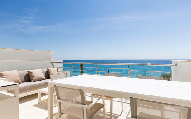 Nice apartment with sea view, on the Spanish coast