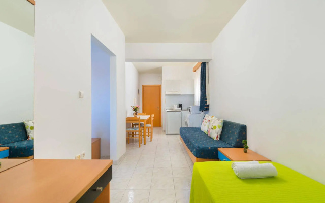 Yiannis Apartments
