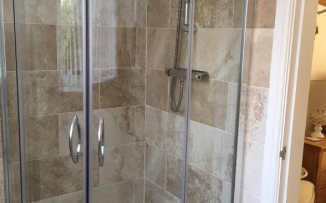 Belesme, Private Annex