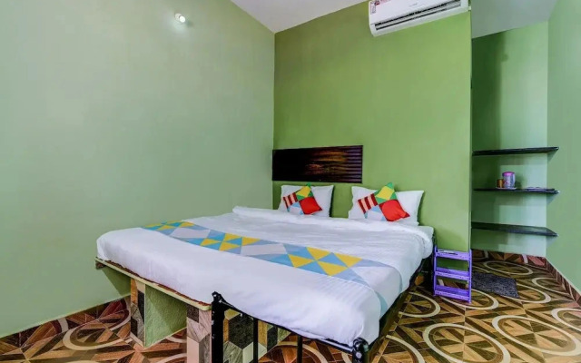 Usha By OYO Rooms