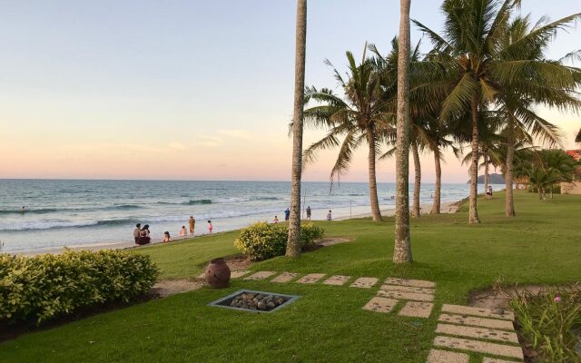 Sunset Seaview Beach Villas & Spa Suites at Nexus Karambunai