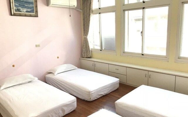 Handy Hostel