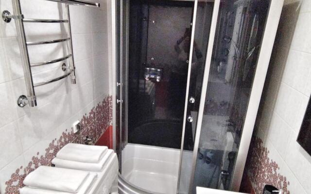 На сутки 51 на улице Карла Либкнехта 42