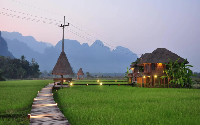 Vieng Tara Villa