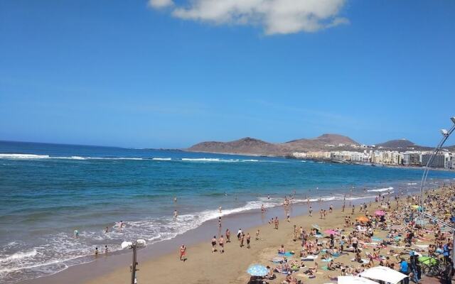 Shore View I Las Canteras by Canary365