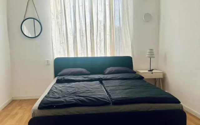 3 Rooms Cozy Apartment