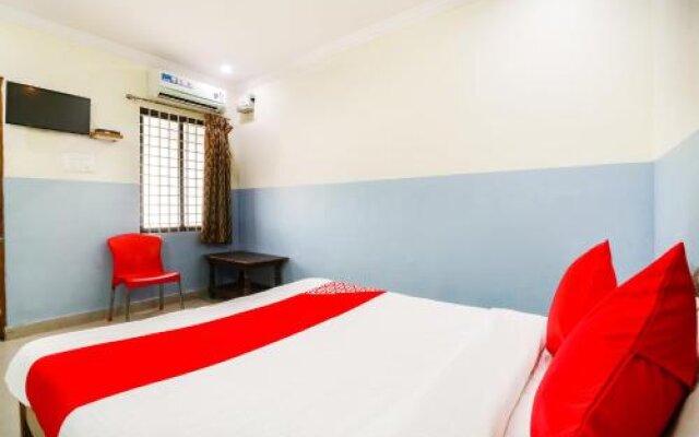 OYO spot on 71765 Sri Muni Residency