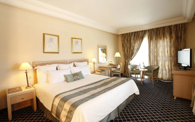 Regency Tunis Hotel