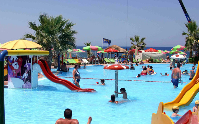 Star Beach Village and Water Park