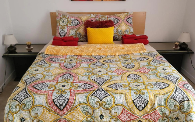 Vibrant apartment in the heart of the town