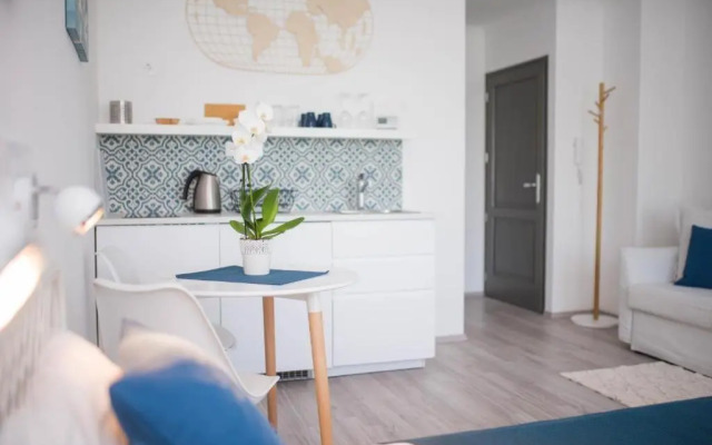Raba Apartman House