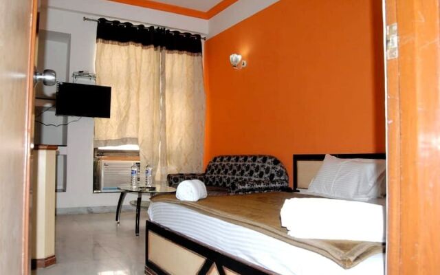 Hotel Indore Palace