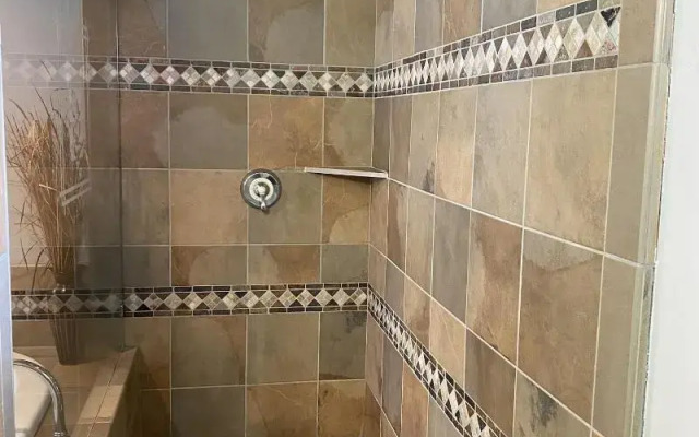 Secrets Inn Lake Tahoe