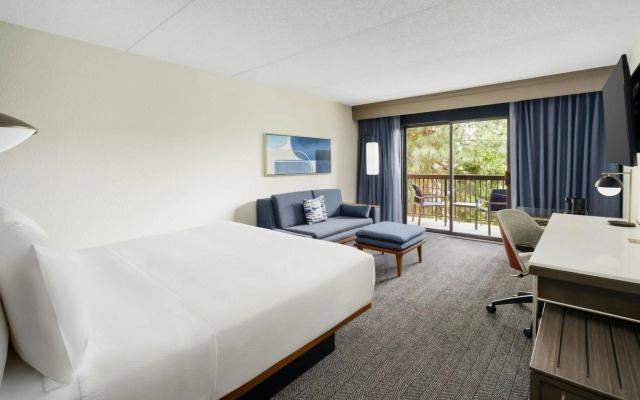 Courtyard by Marriott Chicago Midway Airport