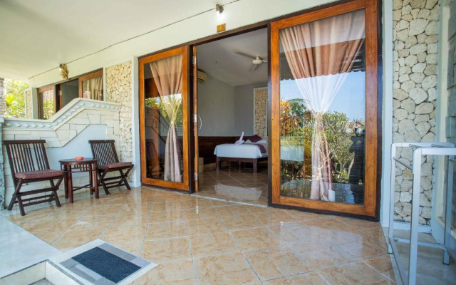 The Tanis Beach Resort Nusa Lembongan – Guest Rooms – Lembongan Island