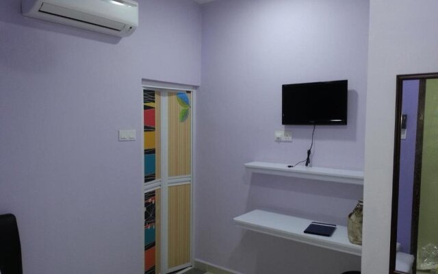 Leaf Guest House
