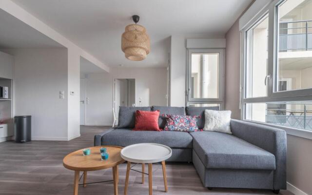 LAURA - Appartement proche gare, arrivée 24 24