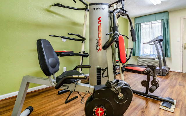 Quality Inn & Suites Creedmor - Butner