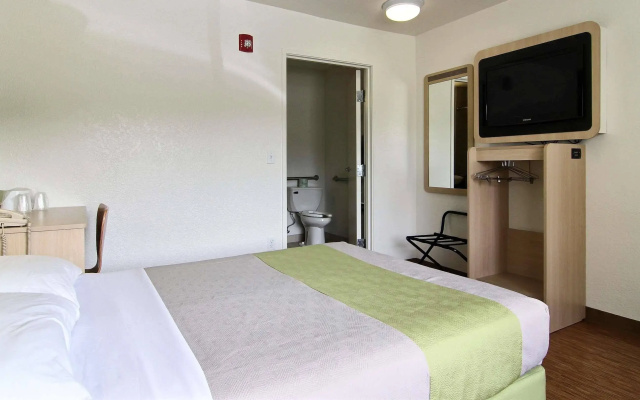 Crowne Plaza Albuquerque by IHG