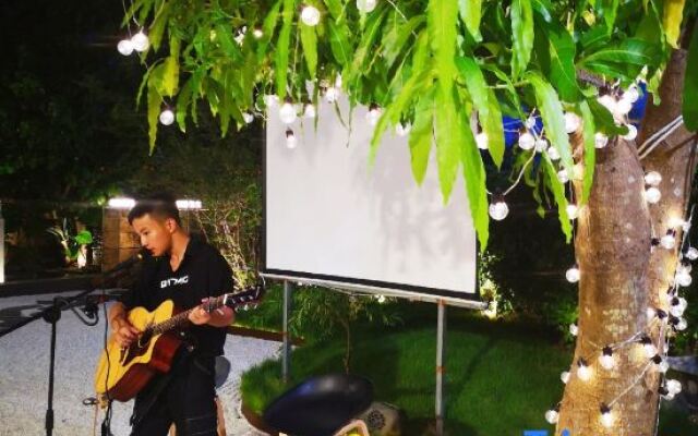 Yinzhuo life Meisu(Weizhou Islan Shell Beach store）