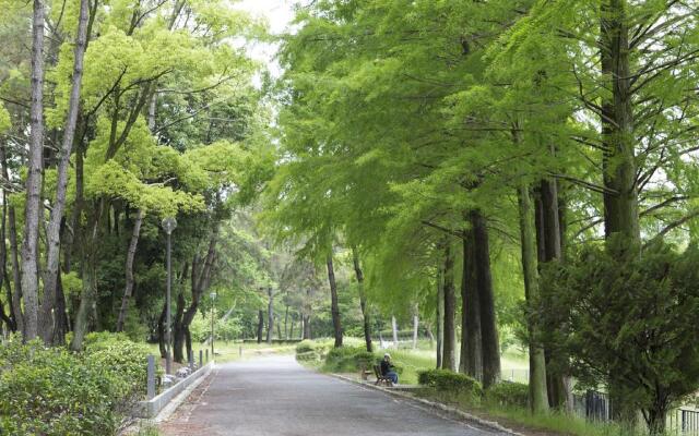 MINAMISENRI Crystal Hotel