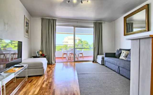 Luna Beach Studio 210