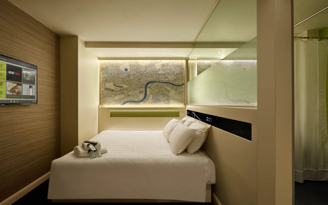 Premier Inn Koeln City Centre Hotel