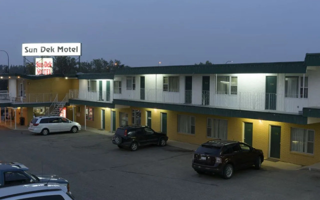Sun-Dek Motel