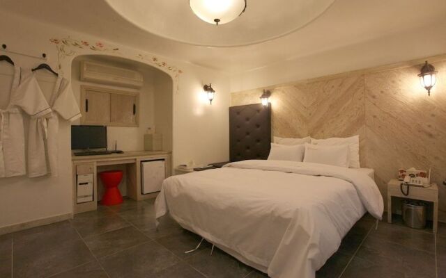 Seongnam Moran W Hotel