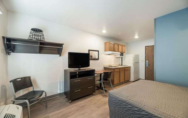 Woodspring Suites Ocala