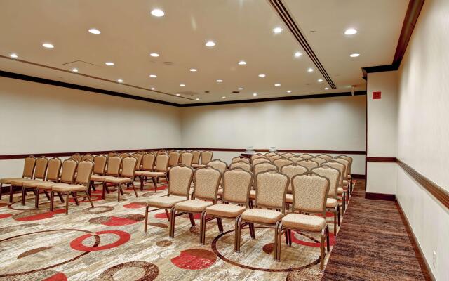 DoubleTree by Hilton Hotel Pleasanton at the Club