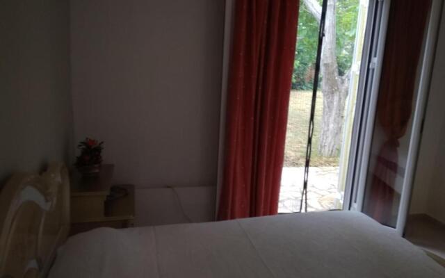 The Country House in Amarynthos