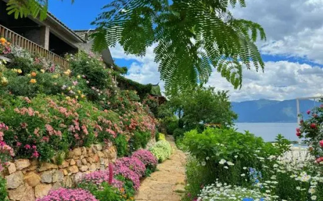 Tinghuatang Seaview Garden Inn