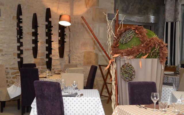 Logis Hotel-Restaurant Saint Romain
