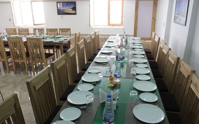 Hotel Leh Residency