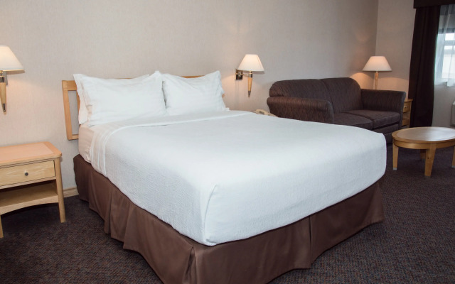 DoubleTree by Hilton West Kelowna