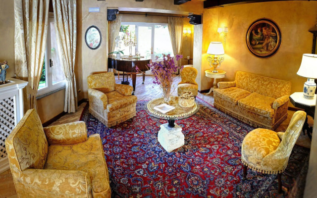 Hotel Porto Pirgos