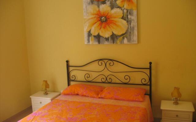 "Casa di Angelica" - un'oasi di pace a 300m dal mare