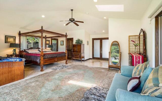 Villa Cinco Resort 8bdr 5bth at Kona Plantation Estates