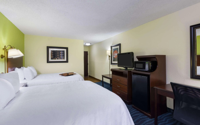 Hampton Inn - Atlanta Perimeter Center