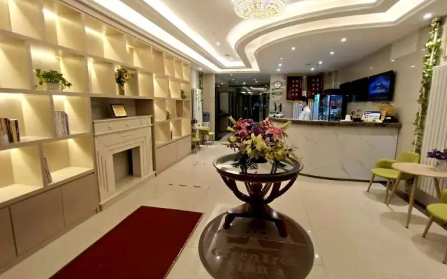 GreenTree Inn (Beijing Liangxiang Suzhuang Metro Station)