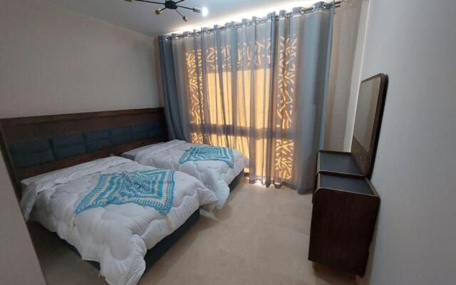 MCJ Luxury 2 Bedrooms Apartment