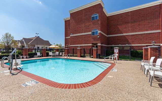 Comfort Suites McKinney - Allen