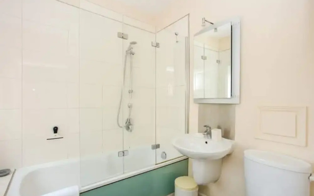 Luxury 2 Bedroom Apartment in London Bridge