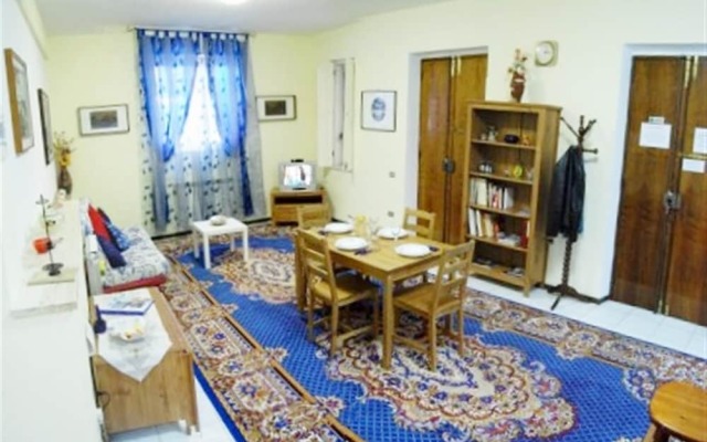 Comfortable Trastevere Apartment, Wifi, Parking